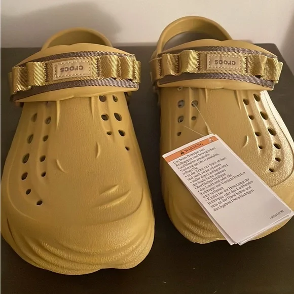 Crocs, echo clog Size 12, no box but they still have the tag on them, never worn Crocs Echo Clog Men main image 3